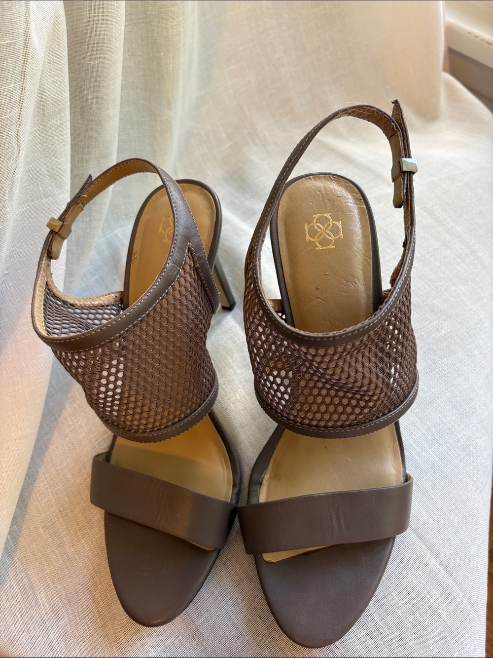 Ann Taylor Brown Mesh Slingback Heels, size 10.